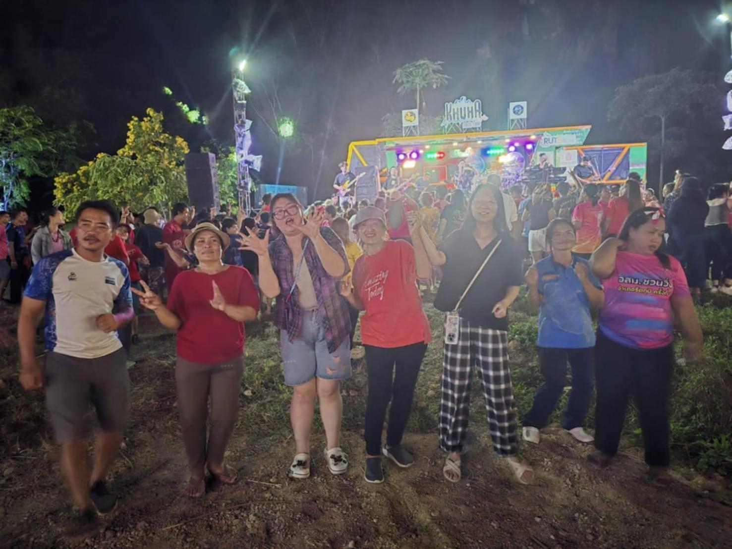 โฮมสเตย์บ้านนายสิงโตเขาคูหา Ban Khu Ha Nai Екстер'єр фото