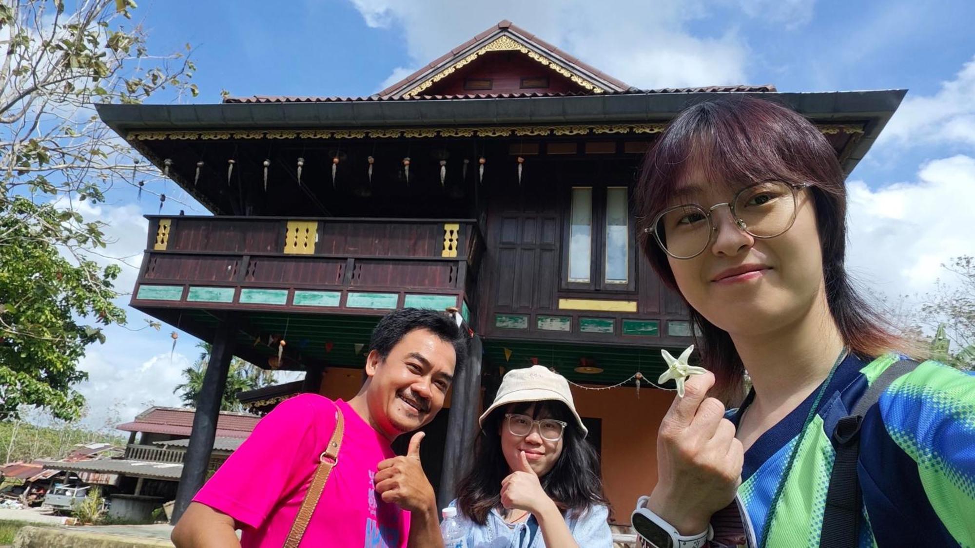 โฮมสเตย์บ้านนายสิงโตเขาคูหา Ban Khu Ha Nai Екстер'єр фото